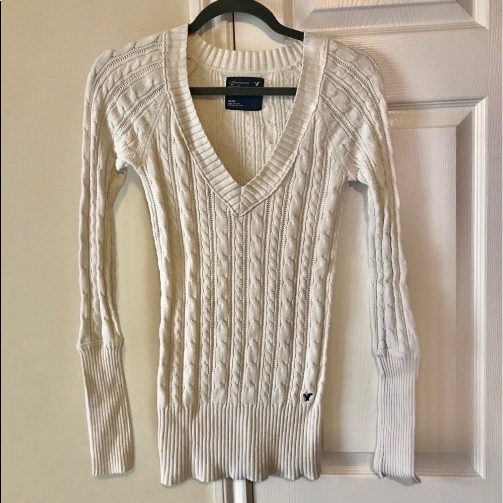 American Eagle White Long V Neck Sweater
